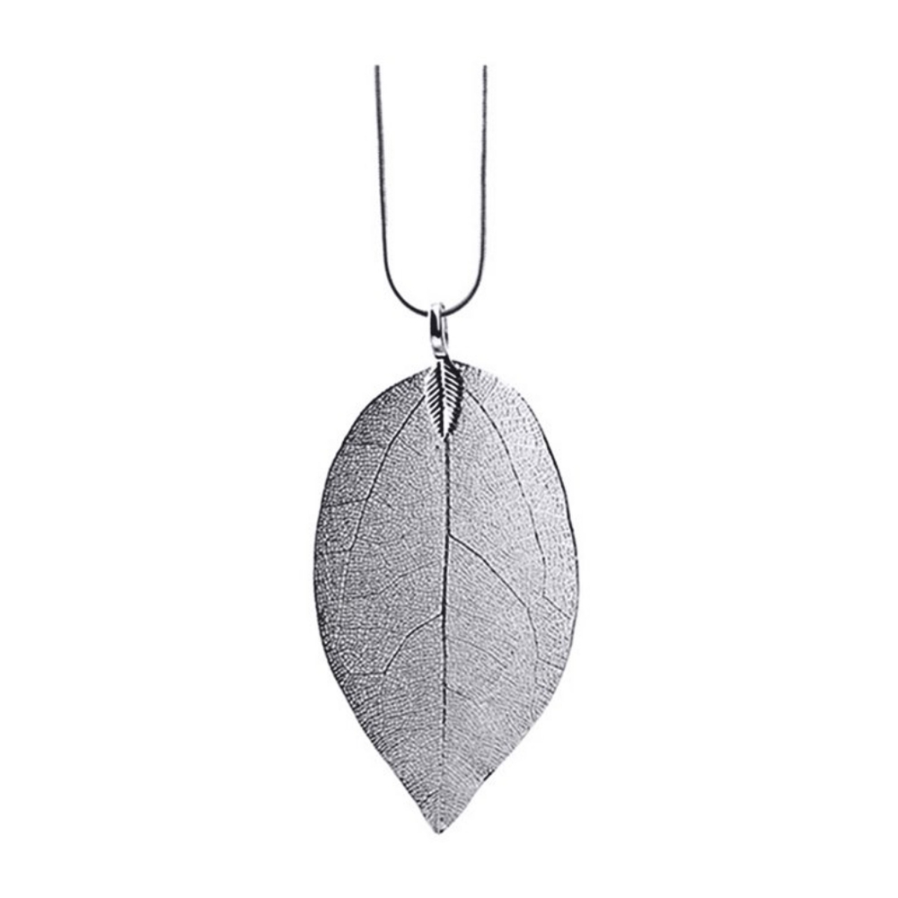 Black leaf necklace - Picture 3 of 4